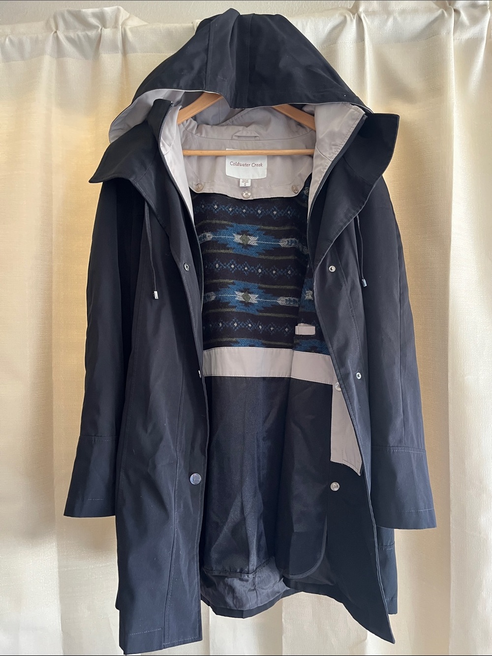 Coldwater Creek Black Hooded Rain Jacket with Patterned Lining